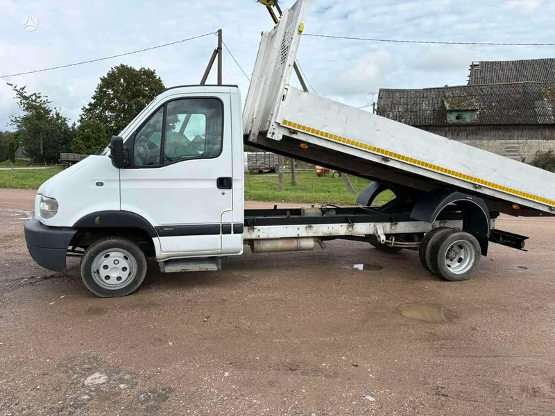 Renault Mascott - 1