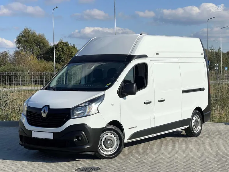 Renault Trafic - 1
