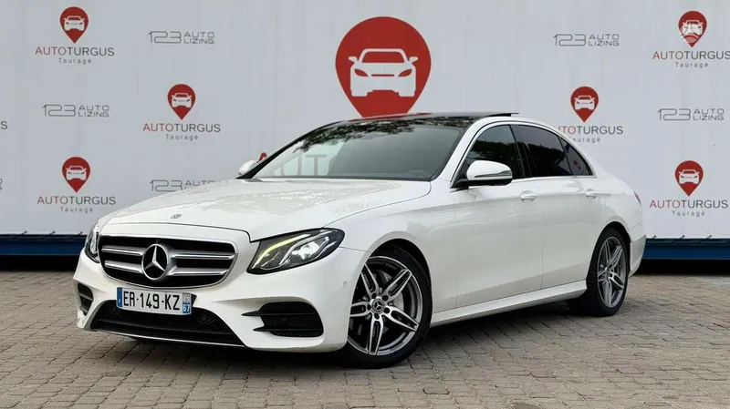 Mercedes-Benz E350 - 1