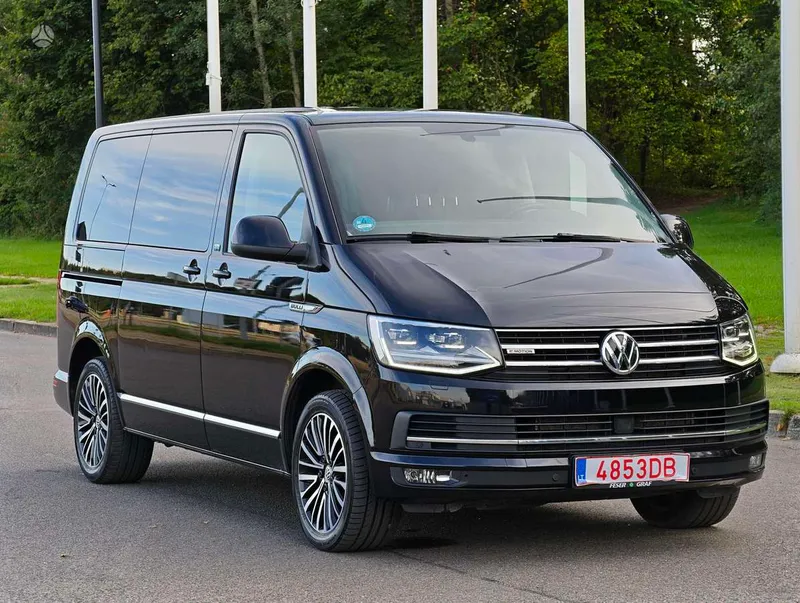 Volkswagen Multivan - 1