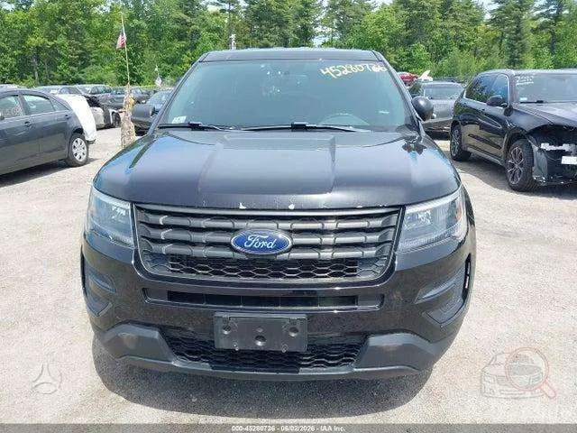 Ford Explorer - 1