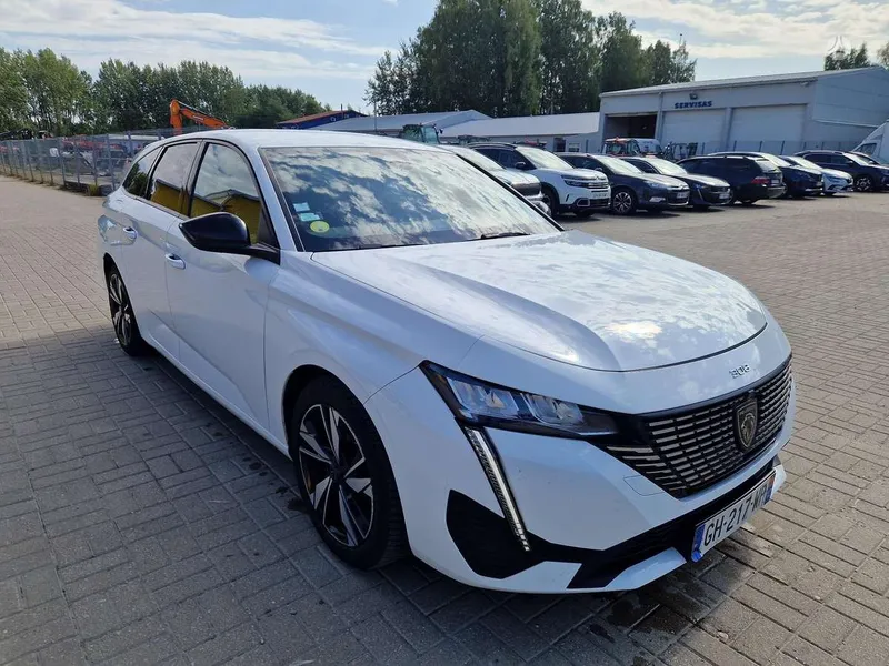 Peugeot 308 - 1