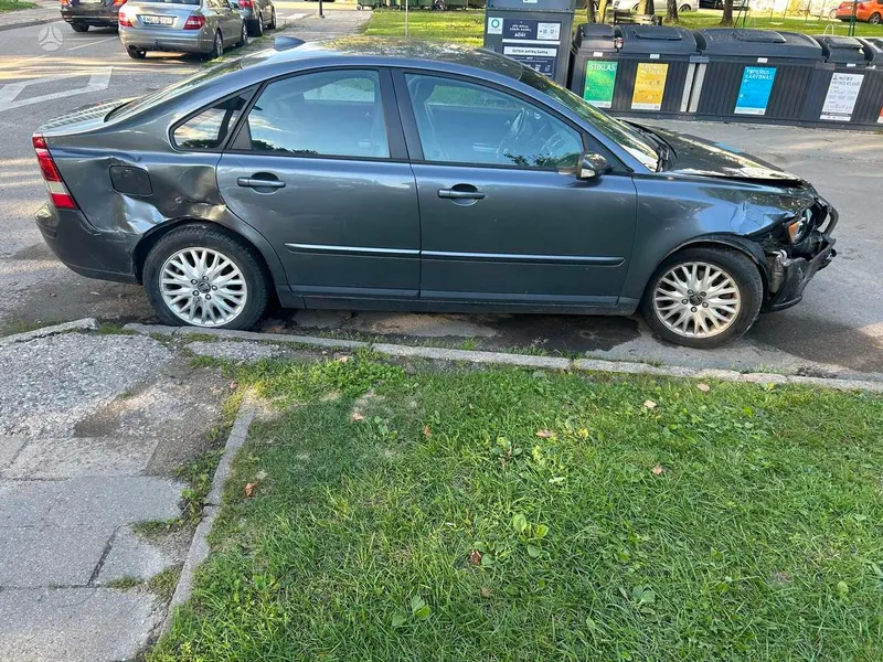 Volvo Volvo S40