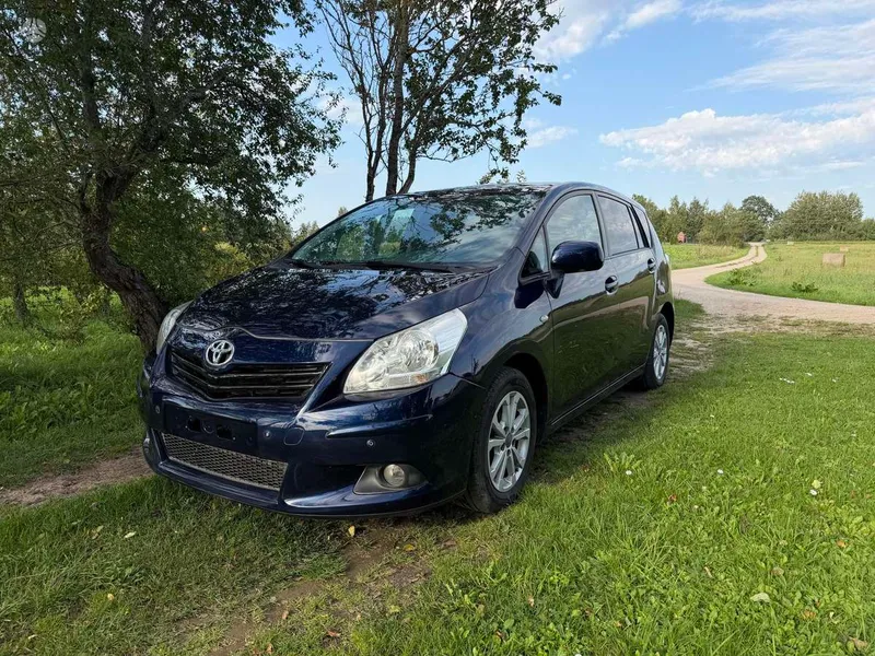 Toyota Toyota Verso