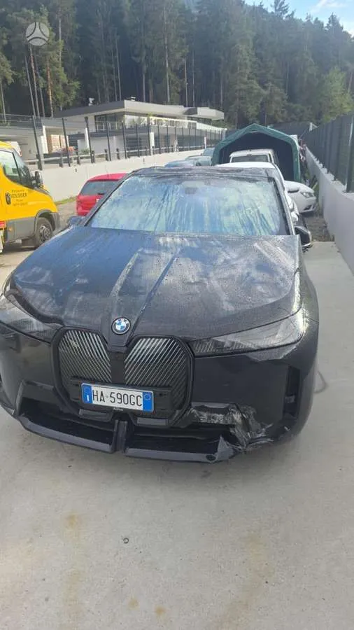 BMW BMW iX