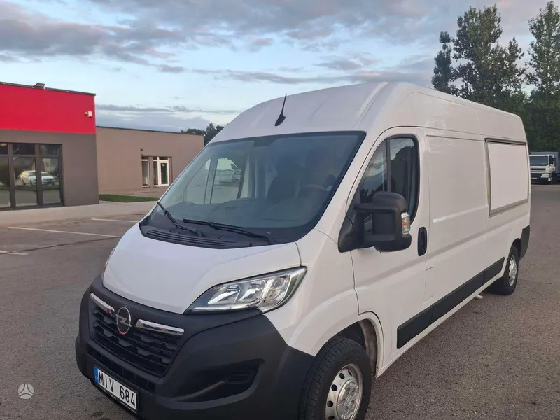 Opel Movano - 1