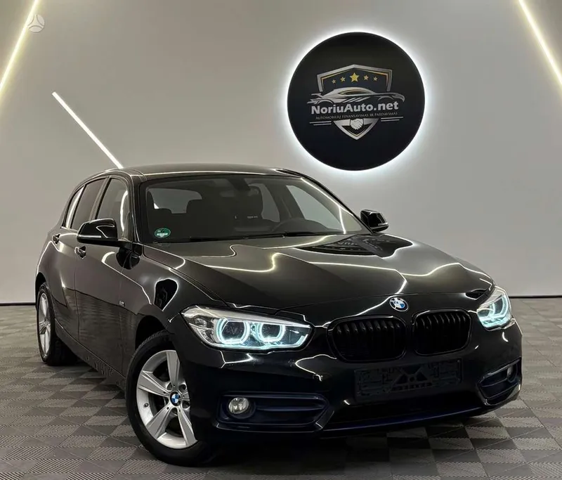 BMW 120 - 1