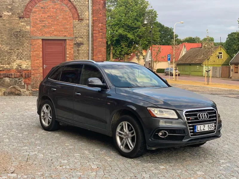 Audi Audi Q5
