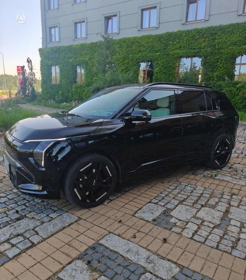 KIA KIA EV3