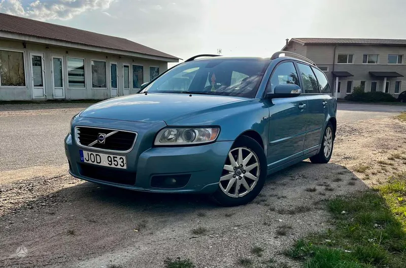 Volvo Volvo V50
