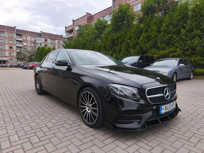 Mercedes-Benz E220