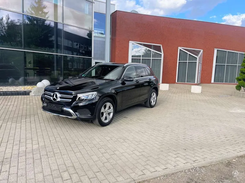 Mercedes-Benz Mercedes-Benz GLC220