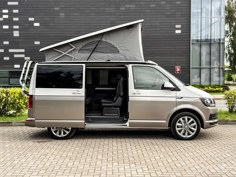 Volkswagen California - 1