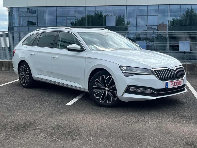 Škoda Superb - 1
