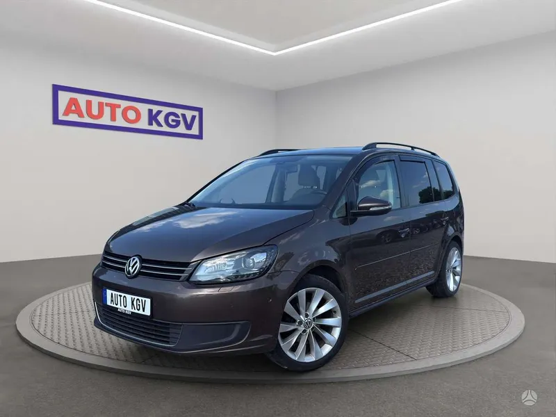 Volkswagen Touran - 1