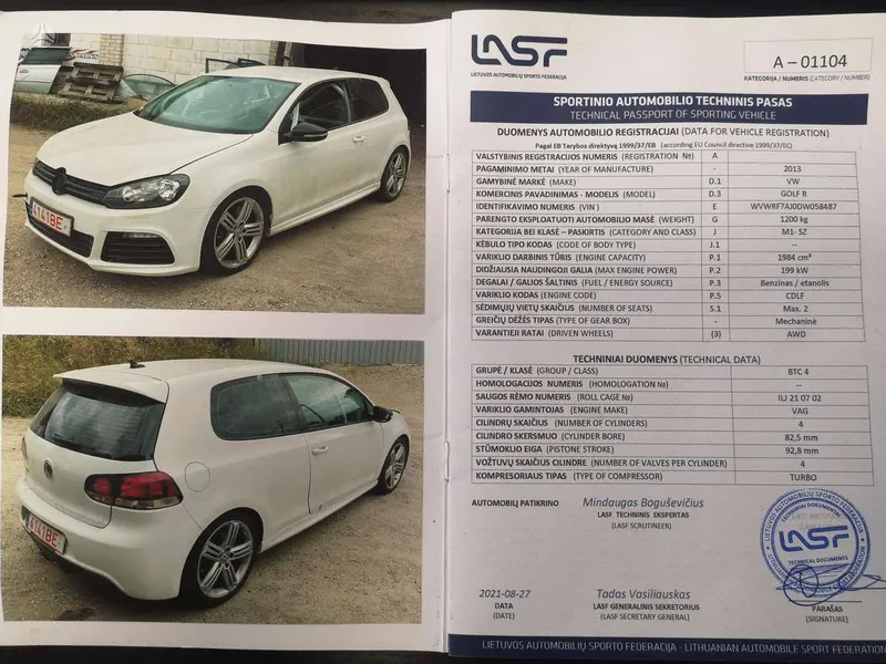 Volkswagen Golf - 1