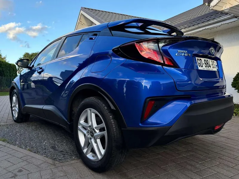 Toyota C-HR - 1