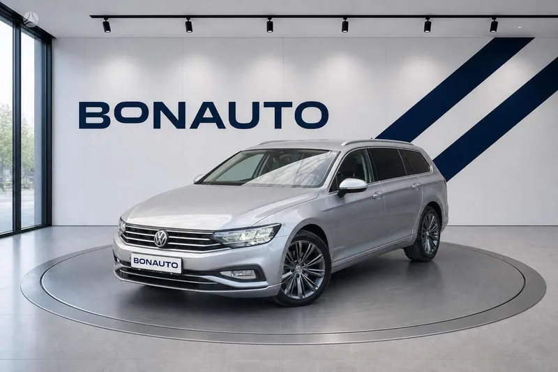 Volkswagen Passat - 1