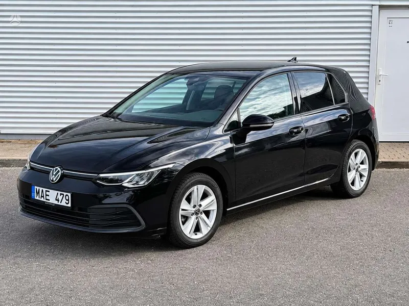Volkswagen Golf - 1
