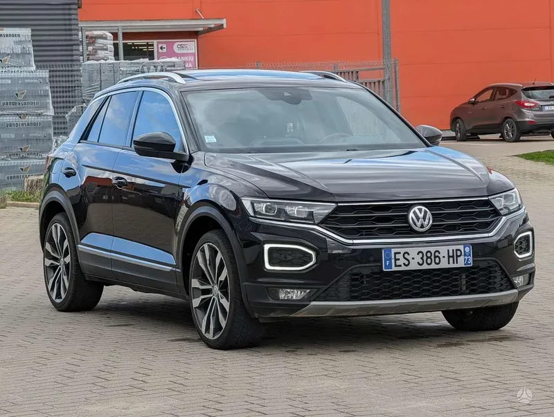 Volkswagen T-Roc - 1