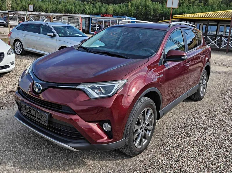 Toyota RAV4 - 1
