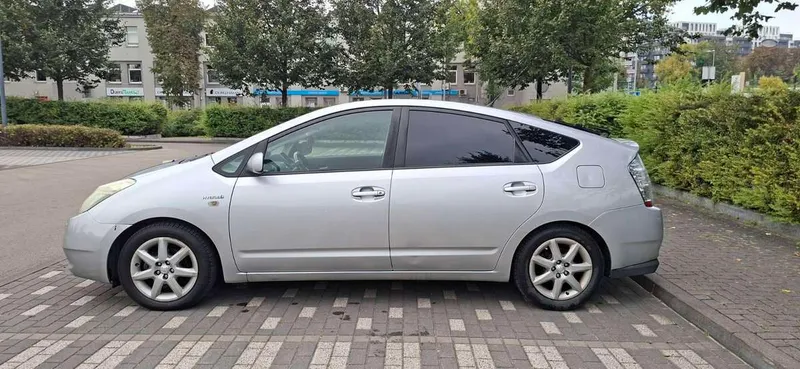 Toyota Toyota Prius