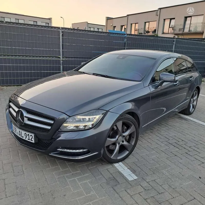 Mercedes-Benz Mercedes-Benz CLS350