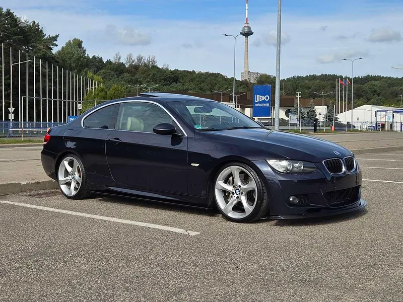 BMW 335 - 1