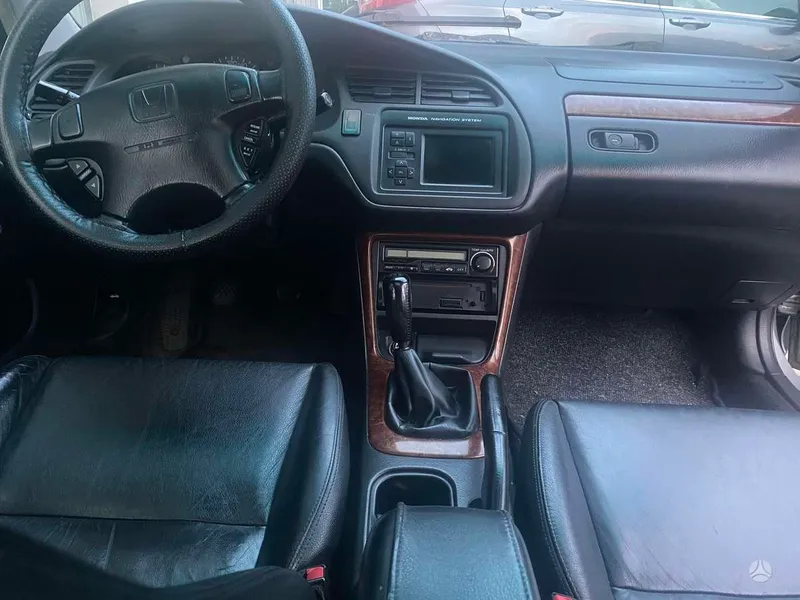 Honda Accord - 1