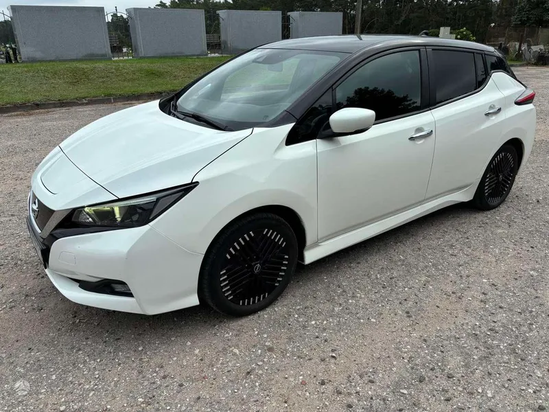 Nissan Nissan Leaf