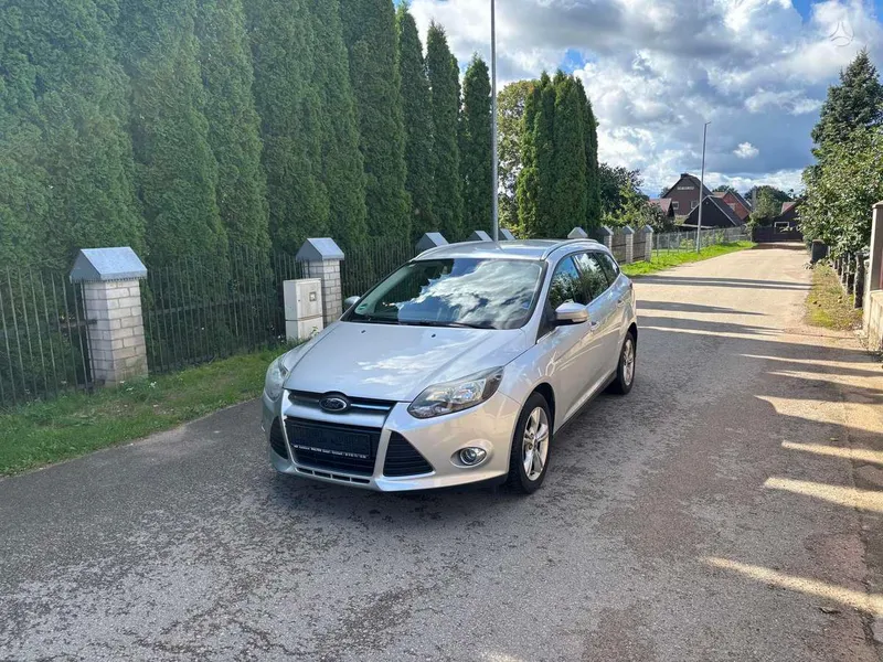 Ford Focus - 1