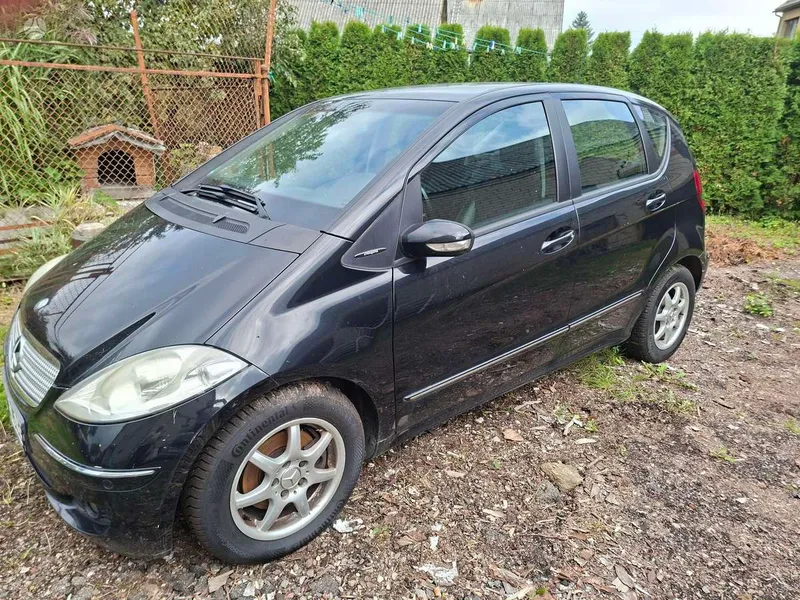 Mercedes-Benz Mercedes-Benz A180