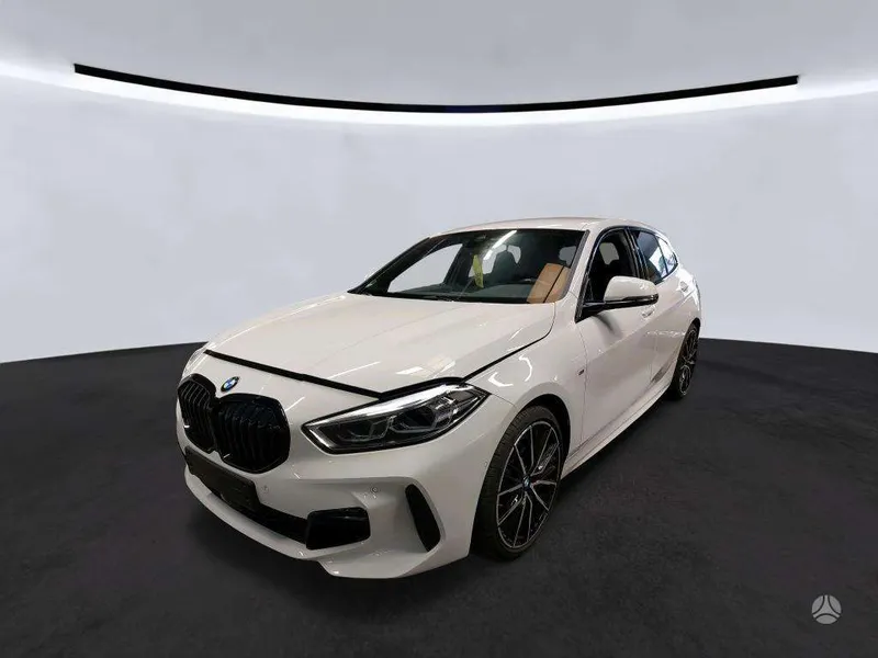 BMW 118 - 1
