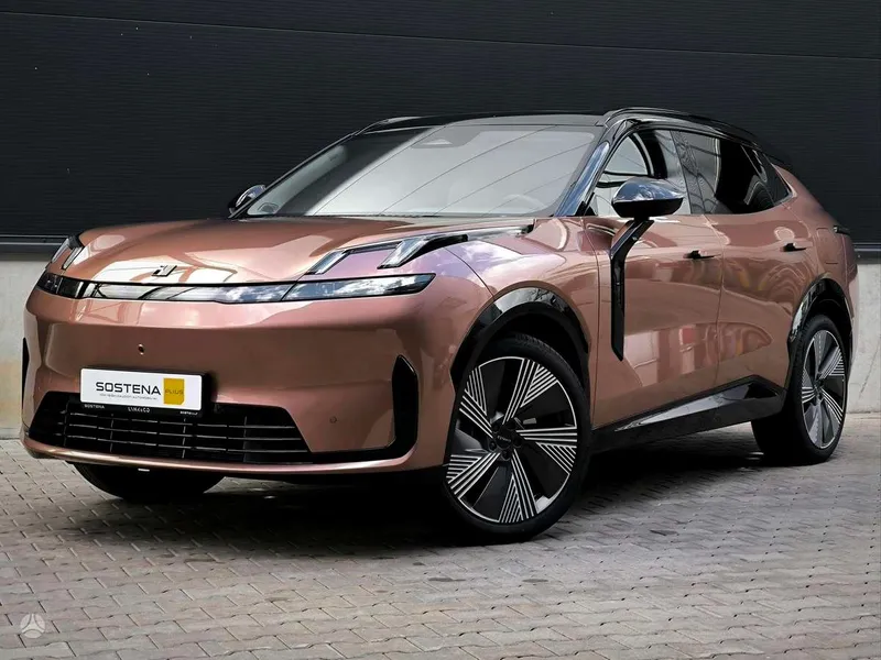 Lynk & Co 08 - 1