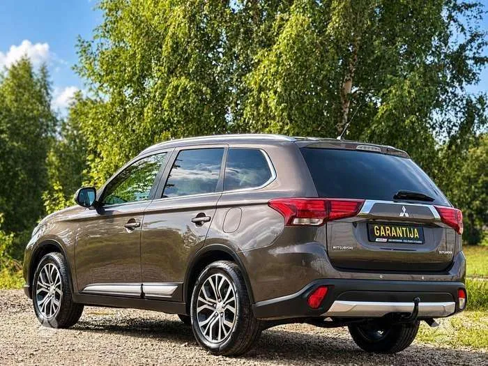 Mitsubishi Mitsubishi Outlander