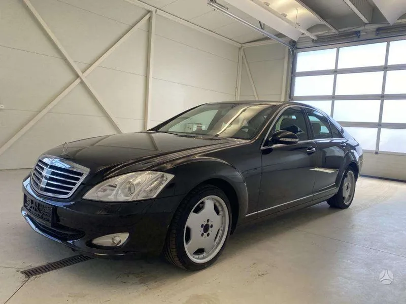 Mercedes-Benz Mercedes-Benz S320