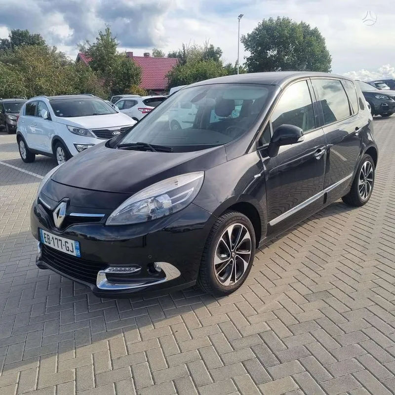 Renault Scenic - 1
