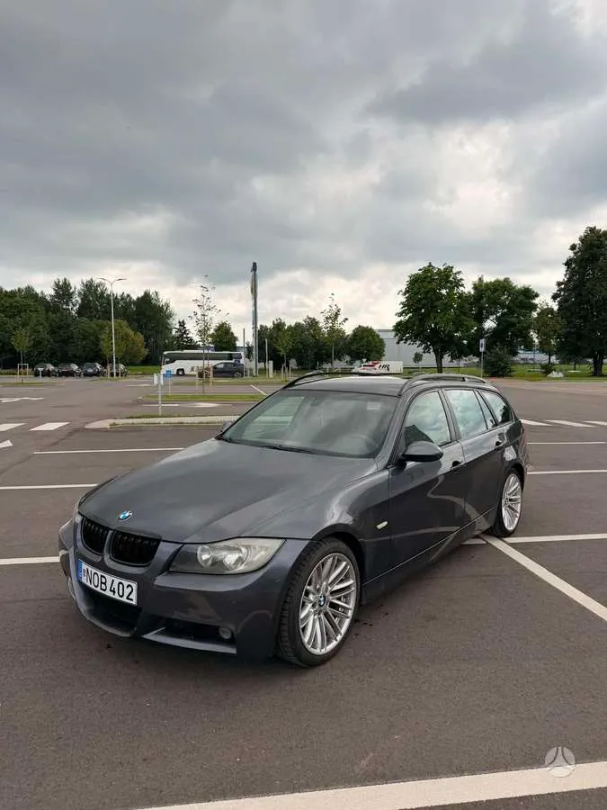 BMW BMW 318