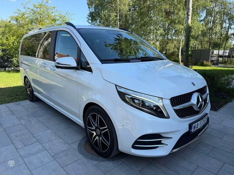 Mercedes-Benz Mercedes-Benz V300