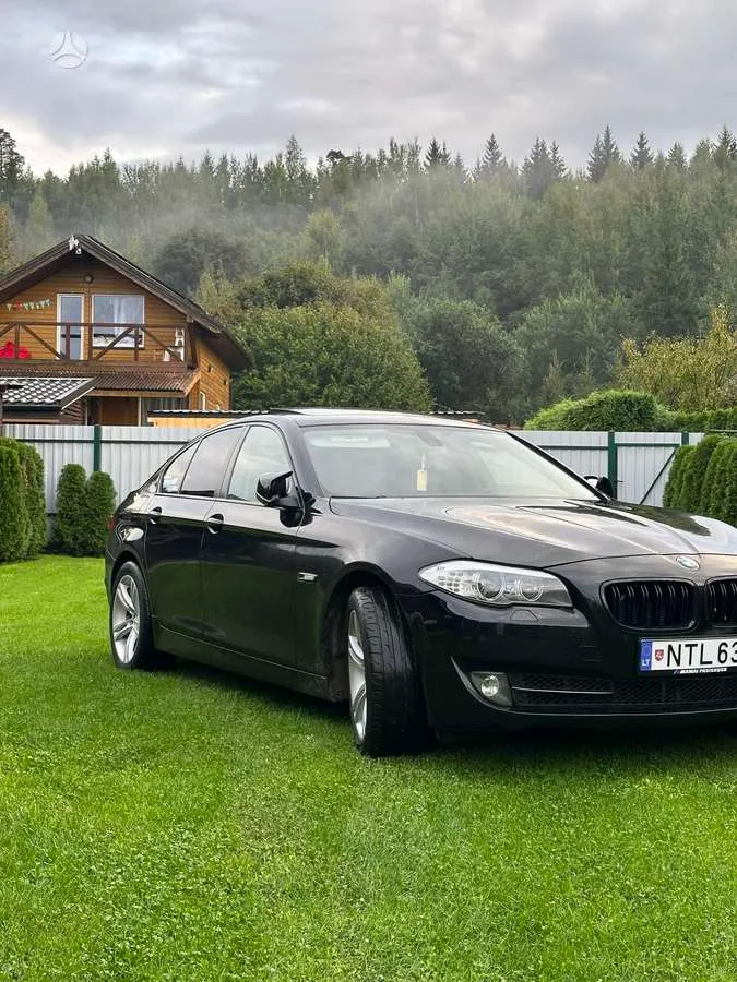 BMW 528