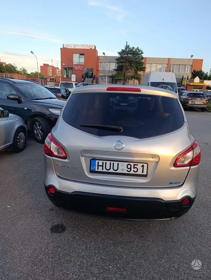 Nissan Nissan Qashqai+2