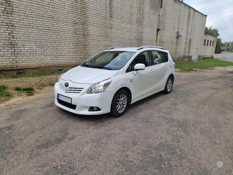 Toyota Toyota Verso