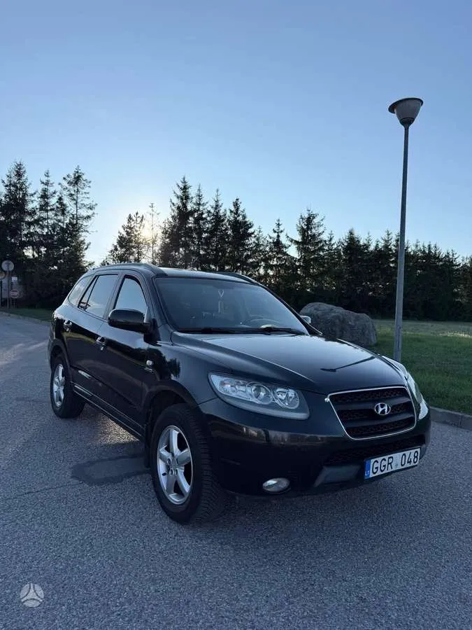 Hyundai Santa Fe - 1