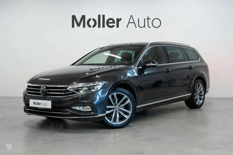 Volkswagen Passat - 1