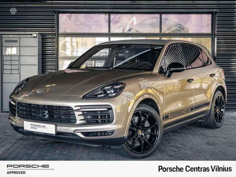 Porsche Cayenne - 1