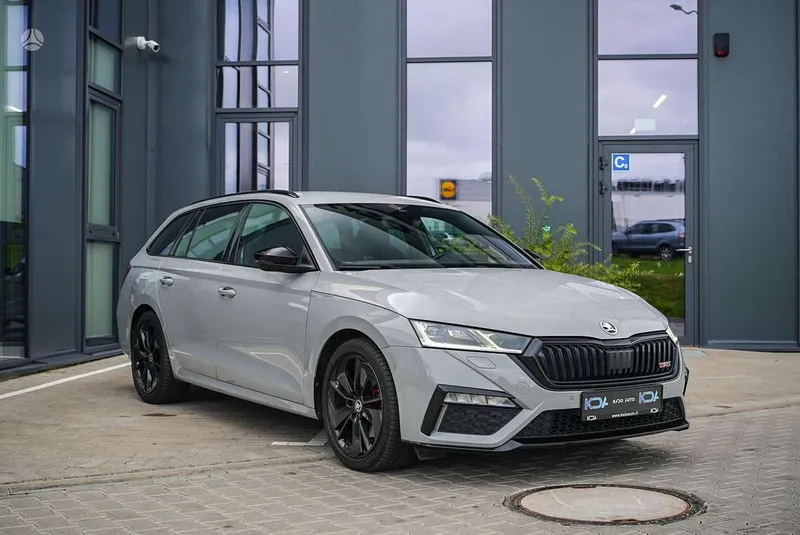 Škoda Octavia - 1