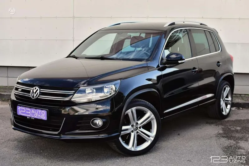 Volkswagen Tiguan - 1
