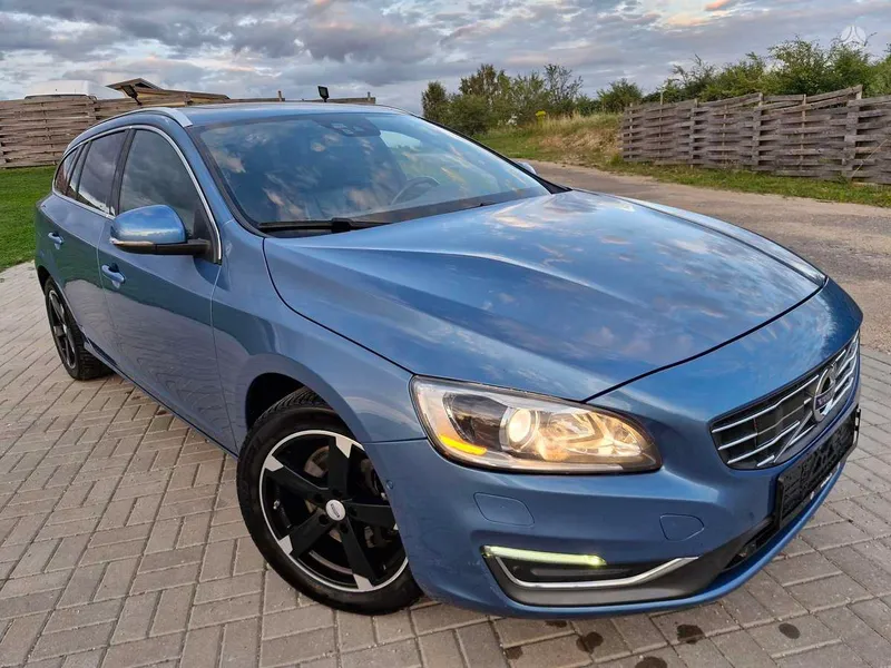 Volvo V60 - 1