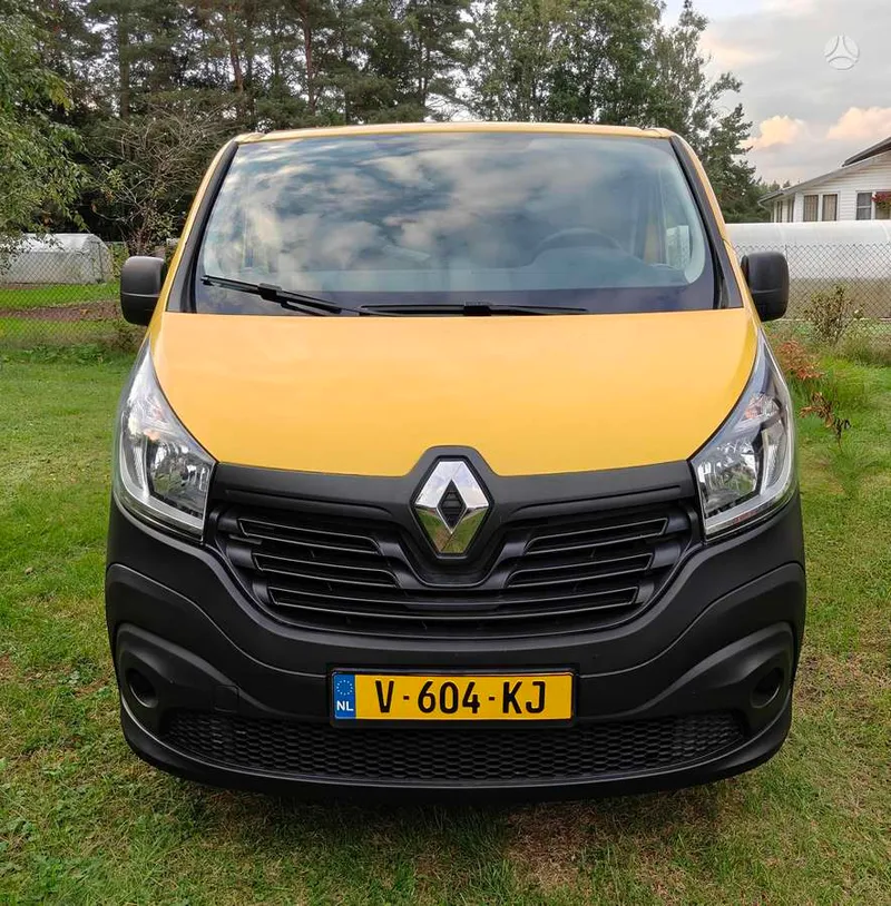 Renault Trafic - 1