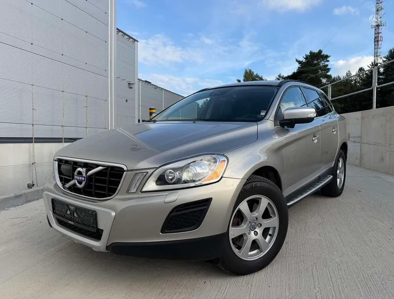 Volvo XC60 - 1